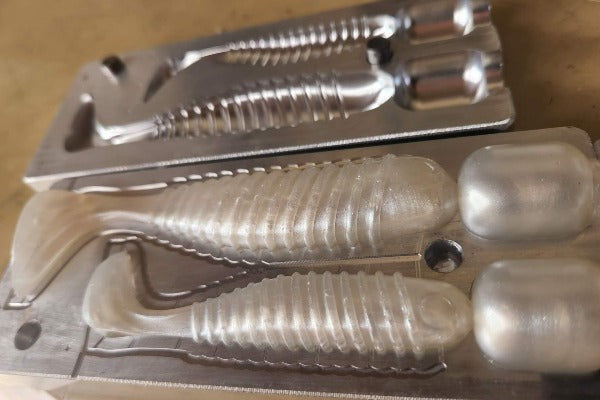 Soft plastics Aluminium CNC mold. Custom soft plastic baits for fishing. 